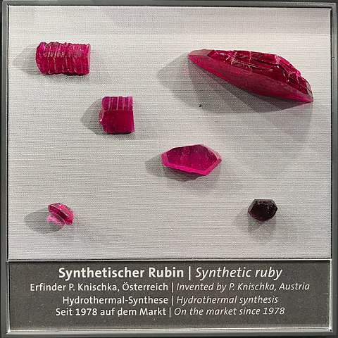 Синтетический рубин гидротермальный синтез